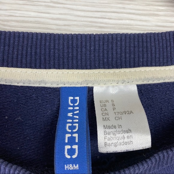 H&M Divided Dark Blue Dolla$ Pull Over Sweater - Picture 4 of 6